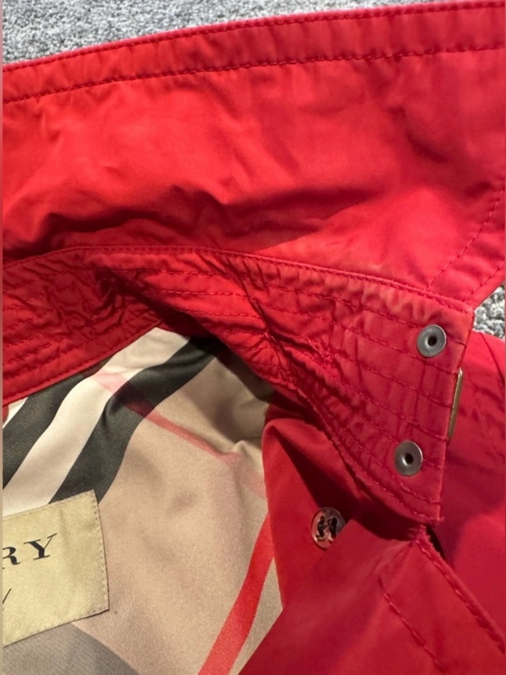 Burberry Balmoral Red Short Trench Coat Hooded Belted Jacket US 14 EUC - Picture 10 of 16
